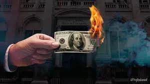 DOLAR