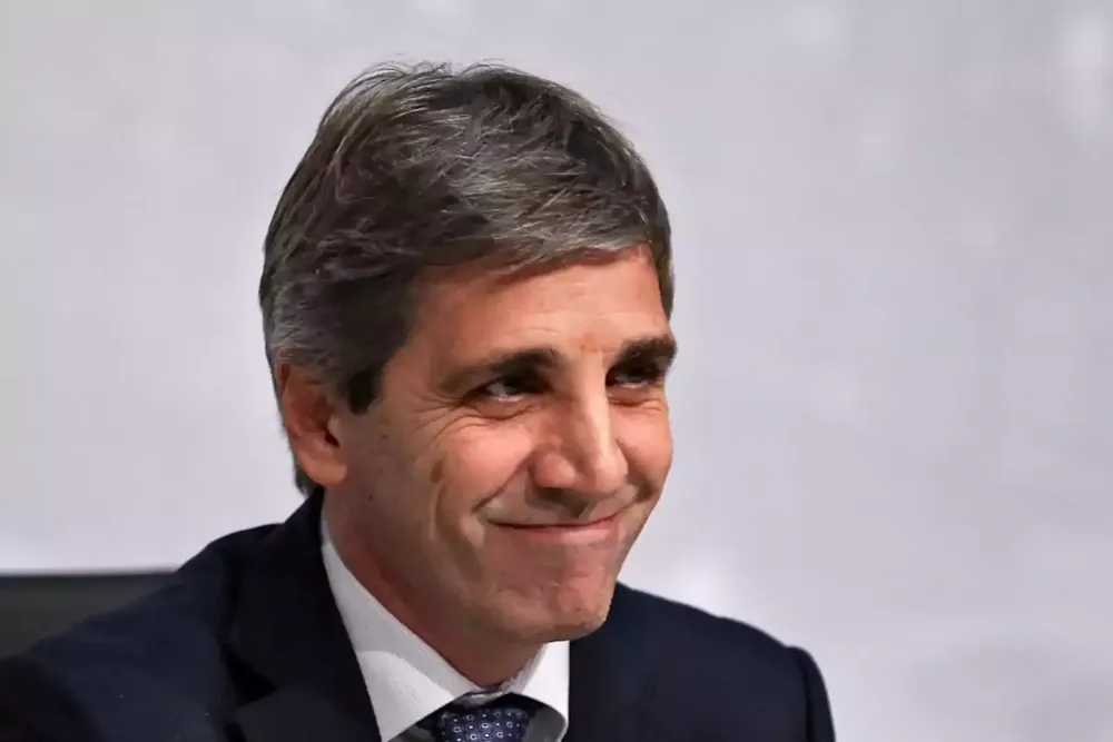 Baja impuestos a bienes