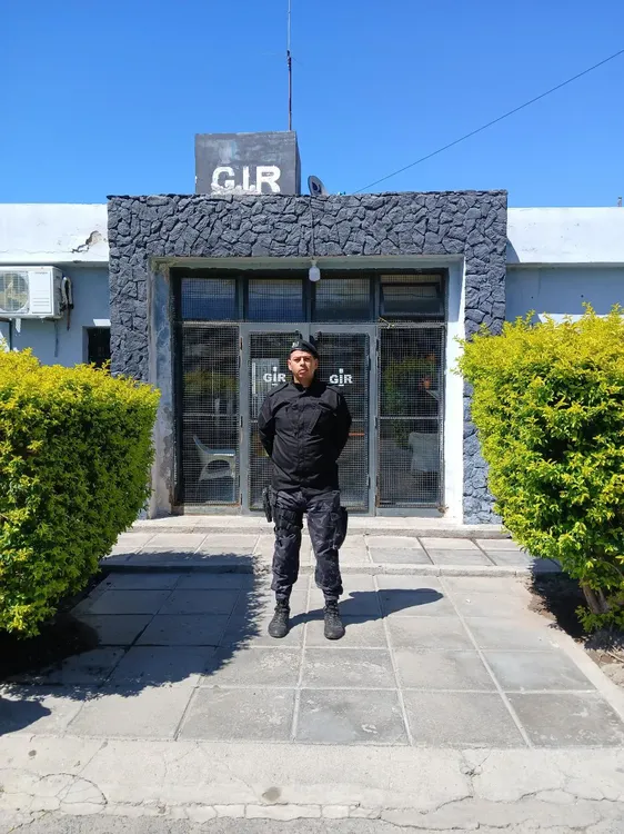 Grupo de Intervención Rápida (GIR-Sur) Catamarca Salva Vida Bebe Maniobra Heimlich