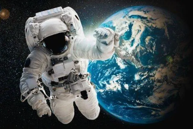 astronautas