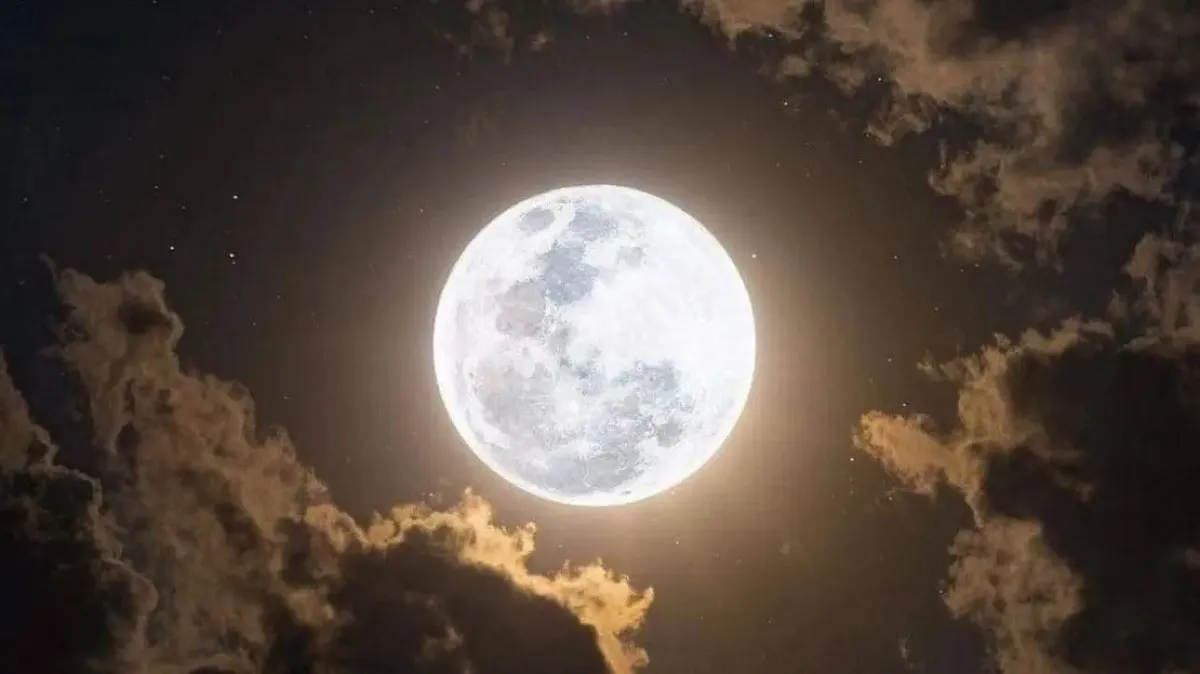 Luna